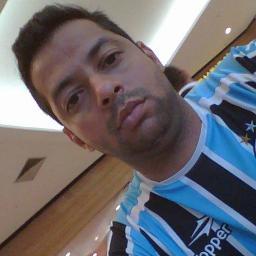 Uma pessoa que saber curti as coisas boa da vida