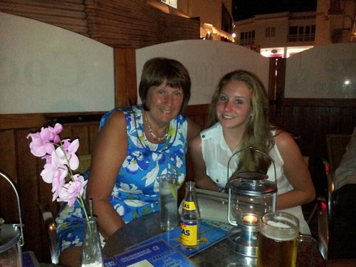 LynnMumdrattuts's profile picture. 