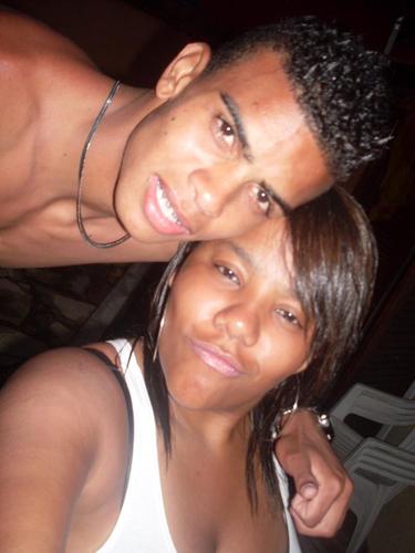 Seja-Bem Vindo, curto futebol, sou corinthiano, minha namorada @LineGabi2010 s2..