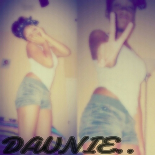 Braceface&Follow my @Niggas_Obey & HIT That follow Button Okay ' & Follow me on IG: ILY_Daunie :) ill follow back Promise :) oovoo:Dauniepooh33 #SingleChick !