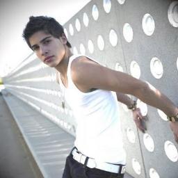 hai comment etes vous i am john i am from district 6 i helped some people escape to district 13 during the rebellion