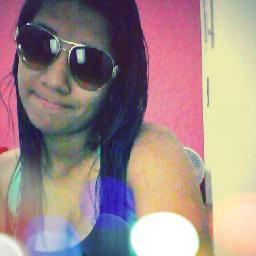 ThainaaMatos's profile picture. Egoista , fria , carente , sensivel , feliz , boba , ironica , sem noção , chata , é prazeu : Eu mesmo (: