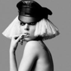 O twitter do Word Of Gaga foi criado para transmitir o blog para o Brasil e o mundo!!