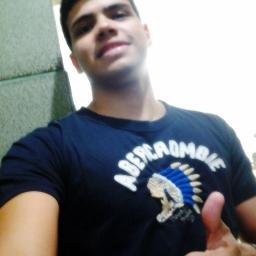 Deus me enviou à terra com uma missão. Só Ele pode me deter, os homens nunca poderão.
Bob Marley