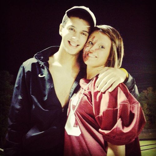 G_simon10's profile picture. Just a kid busting his ass for a game that's designed for failure. #truth