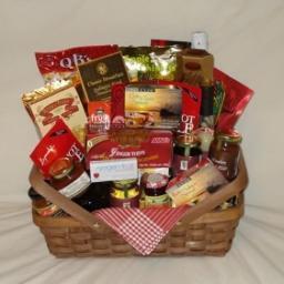 At Kelowna Baskets, we specialize in creating personalized gift baskets for all your gift-giving occasions, personal or corporate.