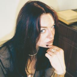 Free Spirited Writer,
Artist, Actress, Dancer,Singer and Activist for Truth,Equality and Heart IQ for All  ☆♡ https://t.co/aIyPLsXSvG