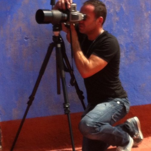 International free lance , beauty & fashion photographer based in The Netherlands