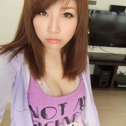 kagura_miyo's profile picture. まいです。19歳のフリーターです。基本的に暇人なのでからんでくれると喜びます。。。えろいことなどつぶやきながら時々社会を切ってみたいです。
最近は会社や旧友の合コンに誘われまくりの毎日、会社の事より合コン中継してやります。良い人いないかな~