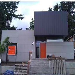 Everyday is unique. Seattle. Construction.