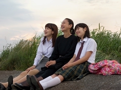 chichitori's profile picture. 感動の再会と思ったら、そこは修羅場でしたー全国順次絶賛公開中！SKIPシティDシネマプロジェクト第3弾。 第63回ベルリン国際映画祭ジェネレーション部門正式招待！　脚本・監督：中野量太　出演：渡辺真起子、柳英里紗、松原菜野花、滝藤賢一、二階堂智