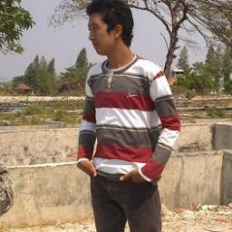 Bukan bakat yang akan memberhasilkanmu,
tapi kesungguhanmu untuk MEMBAKATI pelajaran dan pekerjaanmu.