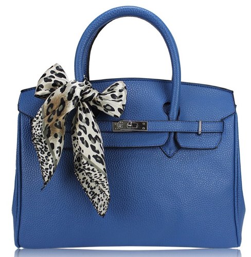 Enjoy a party in the comfort of your own home!! All the latest Handbags, Jewellery, Purses,and more. 
all 25.00 or less! for more info 07432080523 x