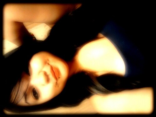 i dnt fuk wit FAKE NIqqa's or BITCHES, im pretty chill (: if u dnt talk shit!