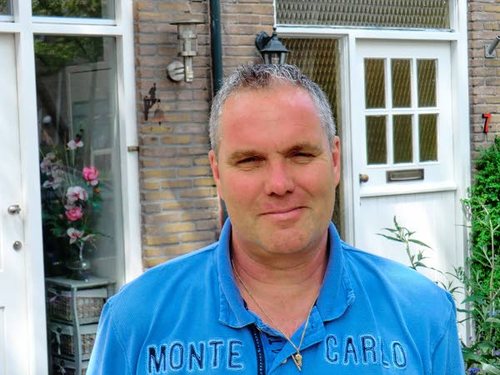 Rob Hummelen,helemaal maf van schaatsen,skeeleren en voetballiefhebber.
Skeelerronde Otterlo is geweldig!!!