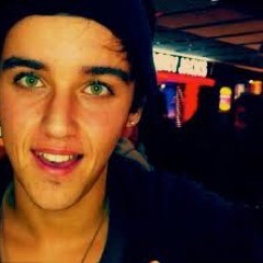 #Janoskians #Directioner #ICONiac #Belieber! Beau Brooks Jai Brooks Luke Brooks Louis Tomlinson Justin Bieber! That's What I Live For :)