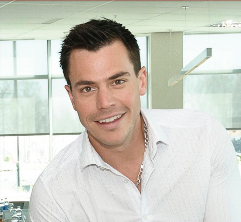 SimonChartrand1's profile picture. Directeur des ventes chez Publicités A. Campeau
(Articles et Vêtements promotionnels, Imprimerie, Graphiste)