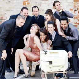 Stratosfunk's profile picture. A high-energy Soul band performing hits from the Motown era. Toe-tappin’ rhythms, Soulful horns, power-house vocalists - retro dance moves and style to match.