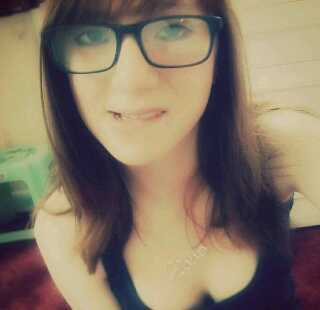 Art music dance are my life. A kiss with a fist is better than none .Instagram: @lucayyysprucayyy. Follow now