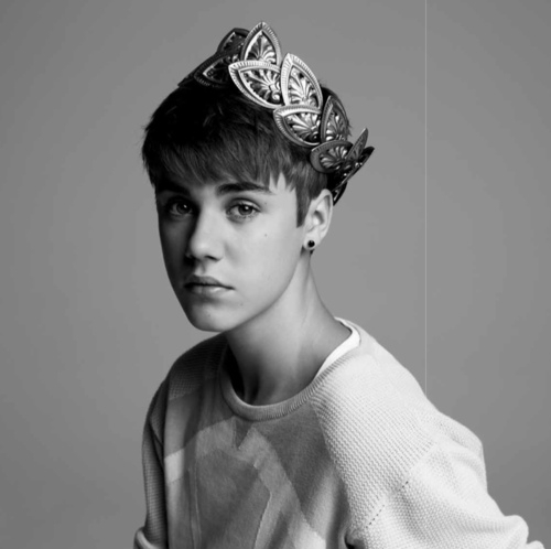 Belieber ? You should follow @Mathildecombes on https://t.co/t9z2OozeW5 :)