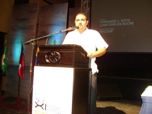 L.C.P.  amigo, comprometido y responsable en las actividades que nos entrega en vida.