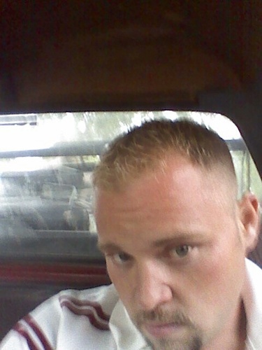 clickerballs's profile picture. 