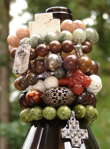 CollectiveCharm's profile picture. Collective Charm...
A place for you to find one-of-a-kind bracelets~all made by hand & designed with distinctive details.