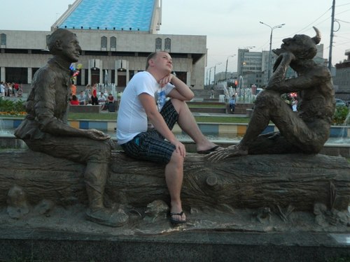 vzhik89's profile picture. 