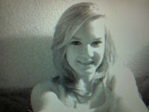 liisamaus_'s profile picture. follow me and i follow back!;)*