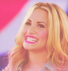 @ddlovato Is my inspiration! she is strong, she is unbroken! she is Demetria Devonne Lovato!