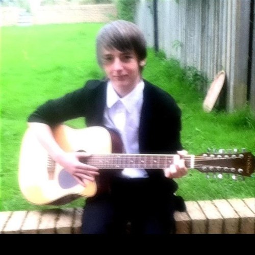 SeanMcgrorty's profile picture. im 15:) ,love music, play the guitar ... Paramore, ben howard.. From scotland !! , like sports so yea, follow me and ill follow back:) ?!.