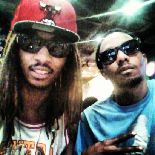 I keep it 100 i don't need no spare change! #Allergic2Fake