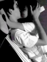 • 'Biografia {?}
Fala sério! Como vou resumir minha
vida aki no twitter?
;P
Casada coom aa @_minhapeqena