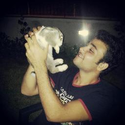 _KaaNDnmZ_'s profile picture. Bilgisayardan anlamayan Bilgisayar Mühendisi... GALATASARAY Sevdalısı...