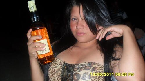 como buena silvestrista que soy yo busco un amor original que yo le pueda decir me gusta me gusta que me brinde una calidad de vida y no me tenga pasando penas