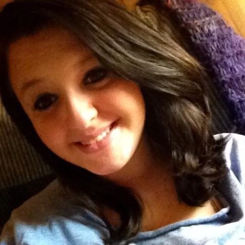 hate fake prople     follow me and i follow u backkk     lovee my bff oxy she is the best :)! and i am 14 years old too btw