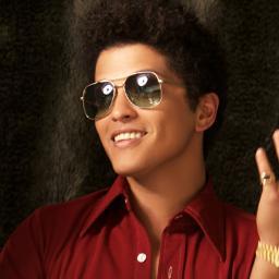 I am Hooligan, I'm 16 years old, live in Brazil, love @brunomars. My Best Friends Are @wesleytn, Thank you for supporting me .