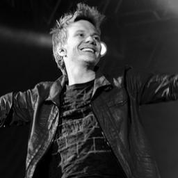 Tenho varios motivos pra ser feliz mais o maior deles é vc @micheltelo Fc criado dia 02/08/12
Dona:@_maria_eduardag