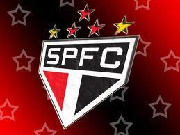 AQ é fanatico pelo tricolor paulista amo amo muito...vai lá spfc.