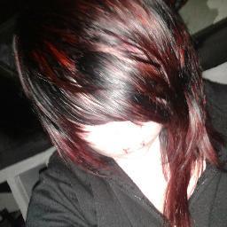 You see this girl; she's got a problem telling time. she's confused about her image; we all agree she's so beautiful. ♥ she's out of control; so beautiful. ♪