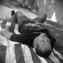 F3rNand0M0raLes's profile picture. Chills mode, but ready to Engage and Destroy!!! =D