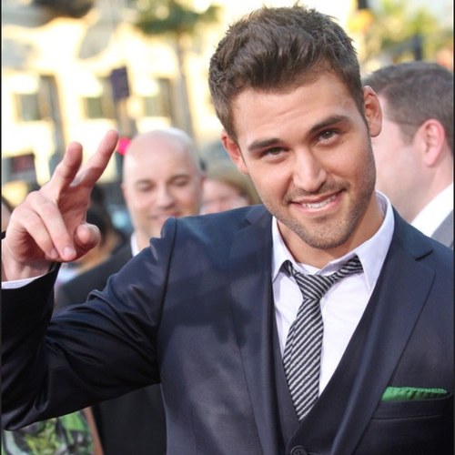 KissMeXo_33's profile picture. Hey, I am Rachel! Imma really joyful person and I'm cool to be around.. AND I am 17 years of age :) HIT ME UP BOYZZ 3