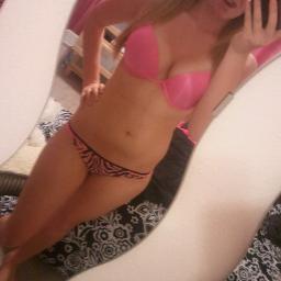 DanniSussex's profile picture. My secret account. Thanks to those who got my account suspended! People with egg avi's and no tweets will be blocked!