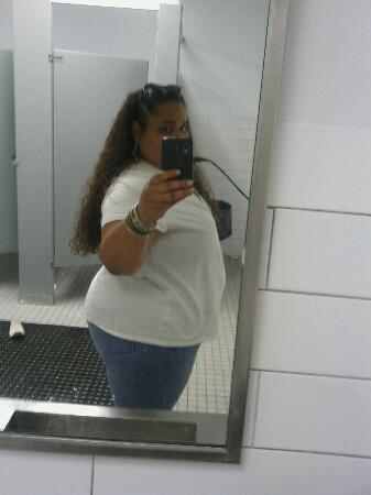 chulla34's profile picture. 