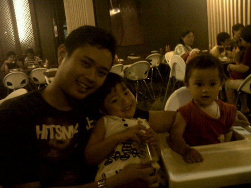 douz_40743's profile picture. Ikhlas, brdo'a n ikhtiar..