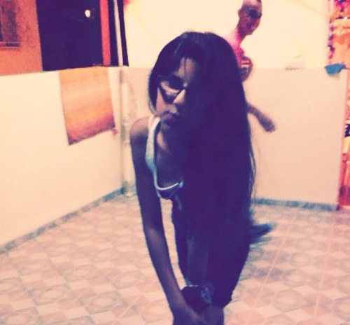 shirr1999's profile picture. Love One Drection 4ever Harry Styles Louis Tomlinson Niall Horan Zayn Malik Liam Payn :) ♥♥♥  
live while we're young