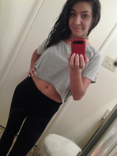 TheLittleSantos's profile picture. im just here simply writing how i am..fuck the rest