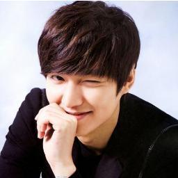i love lee min ho and kim hyun joong i keep on thinking that someday they will follow me =D