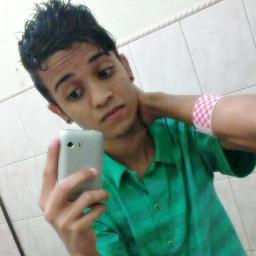 êeu (?)
''Muiito Feliiz
só isso ..!