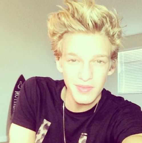 codyekaf's profile picture. http://t.co/dXYiiyXgPX That is all. Leave my profile now.